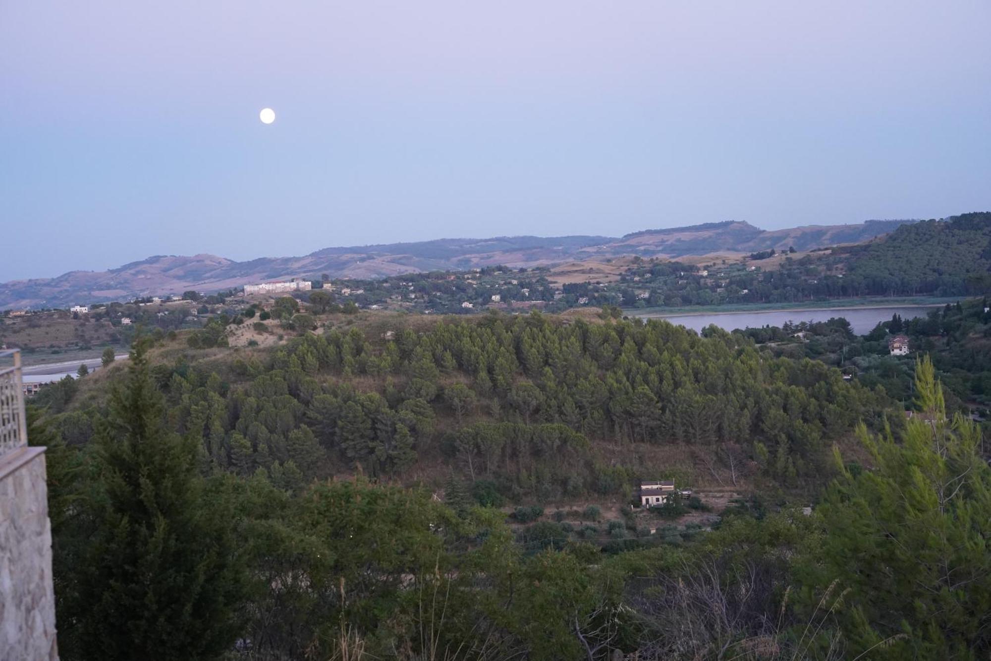 Enna Villa Del Sole E Delle Stelle Екстер'єр фото